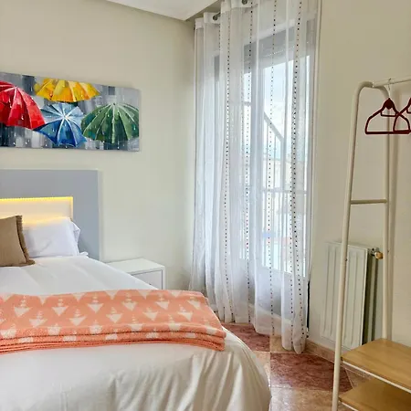 Comodo En * Alba De Tormes